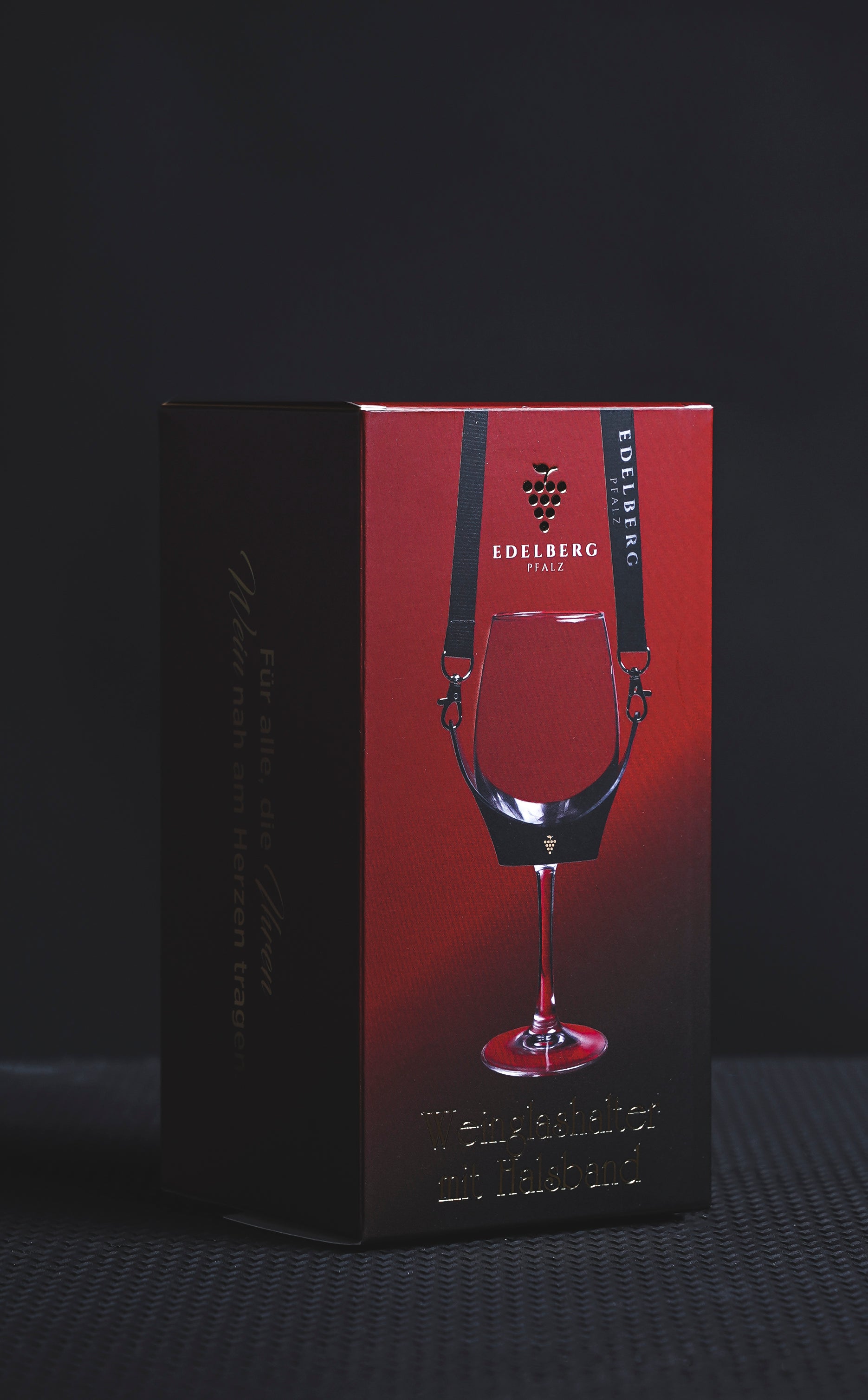 Weinglashalter mit Halsband